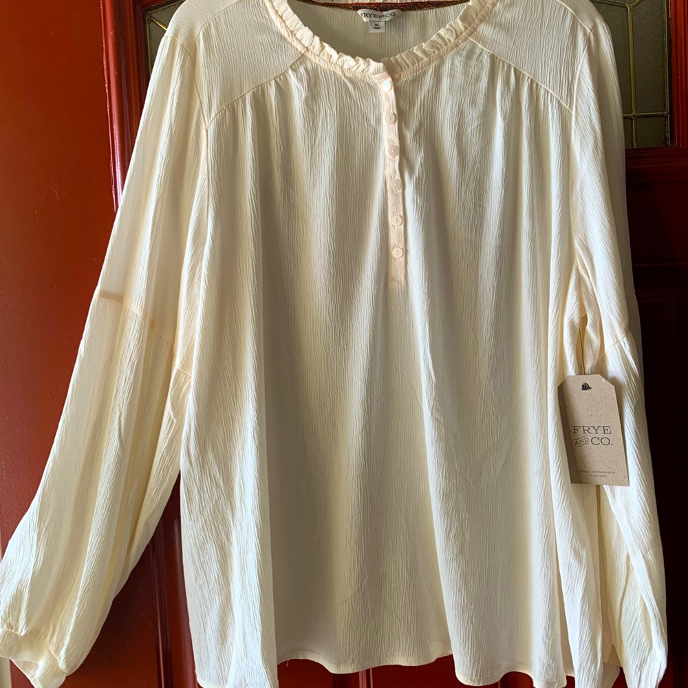 Frye and Co. Cream top